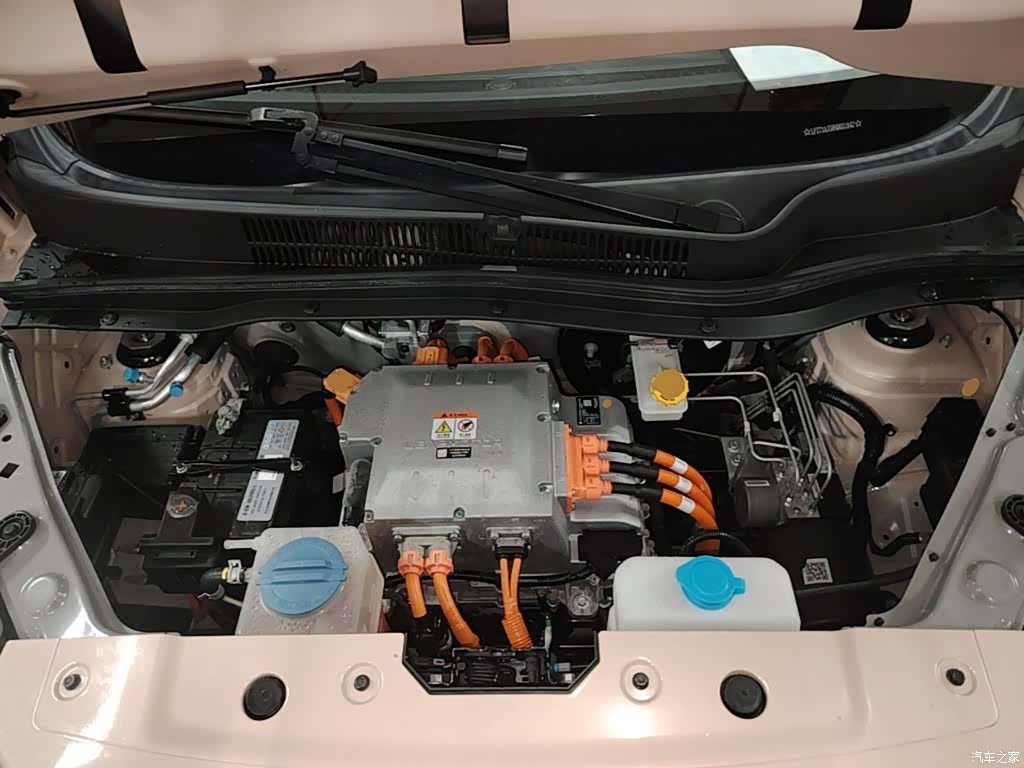 Leapmotor T03, 2022 20