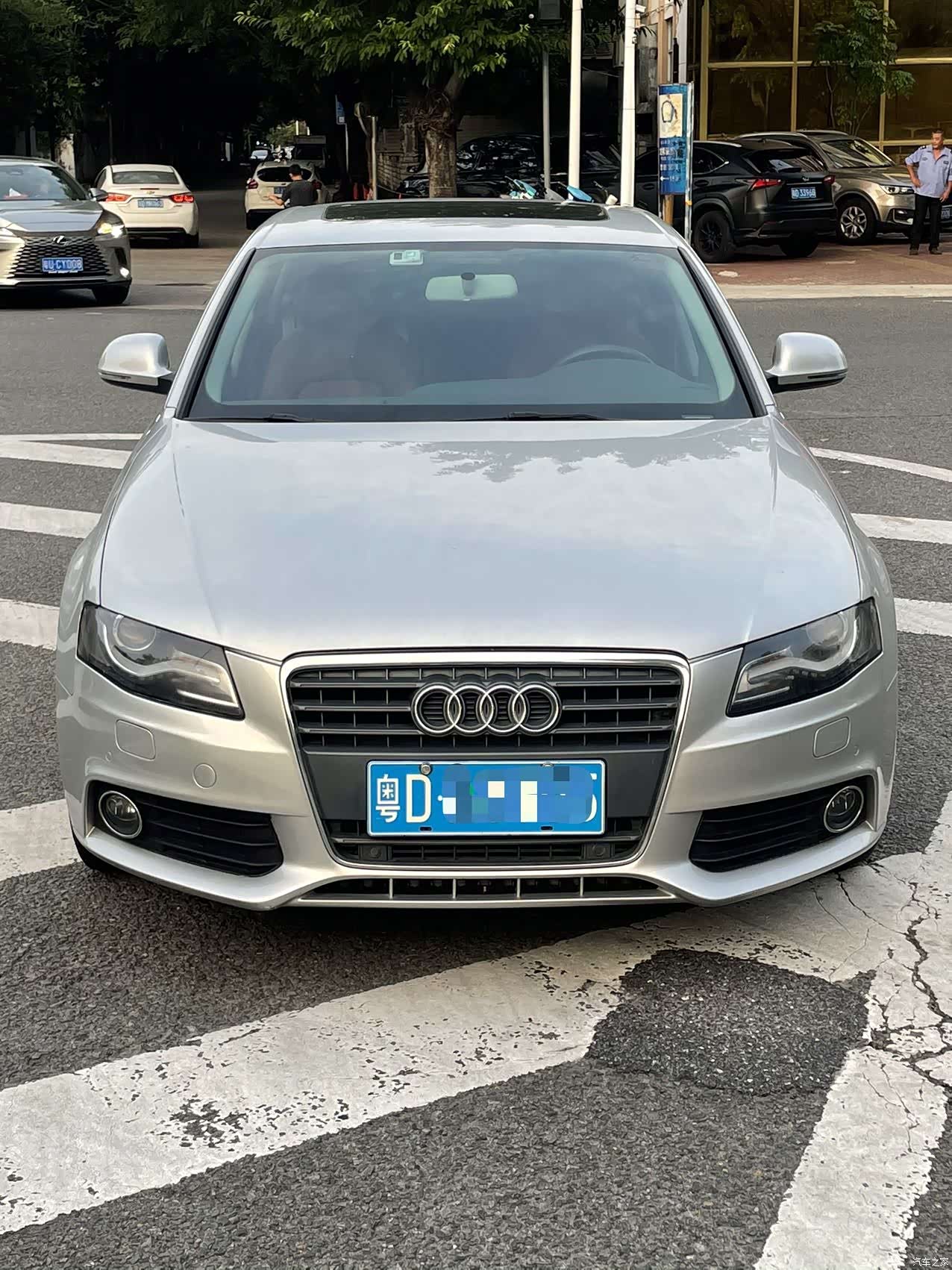 Audi A4L, 2012 2
