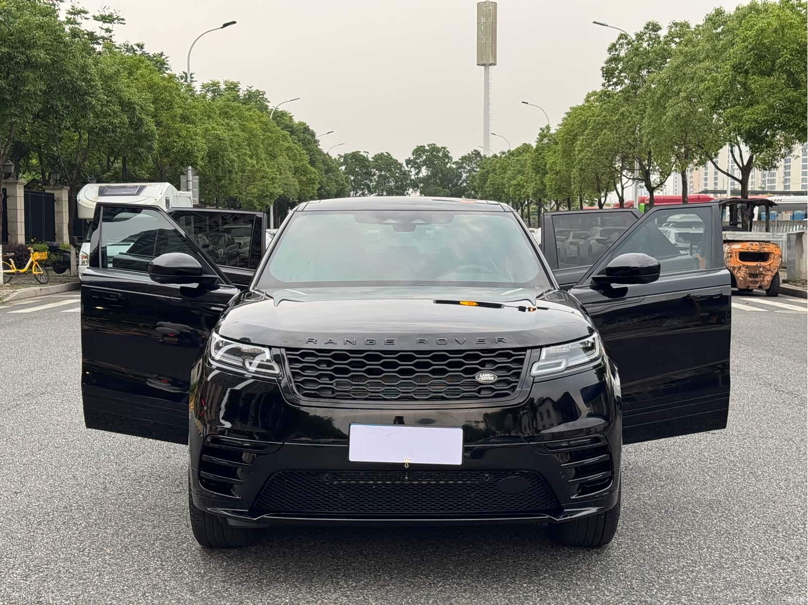 Land Rover Range Rover, 2023 18