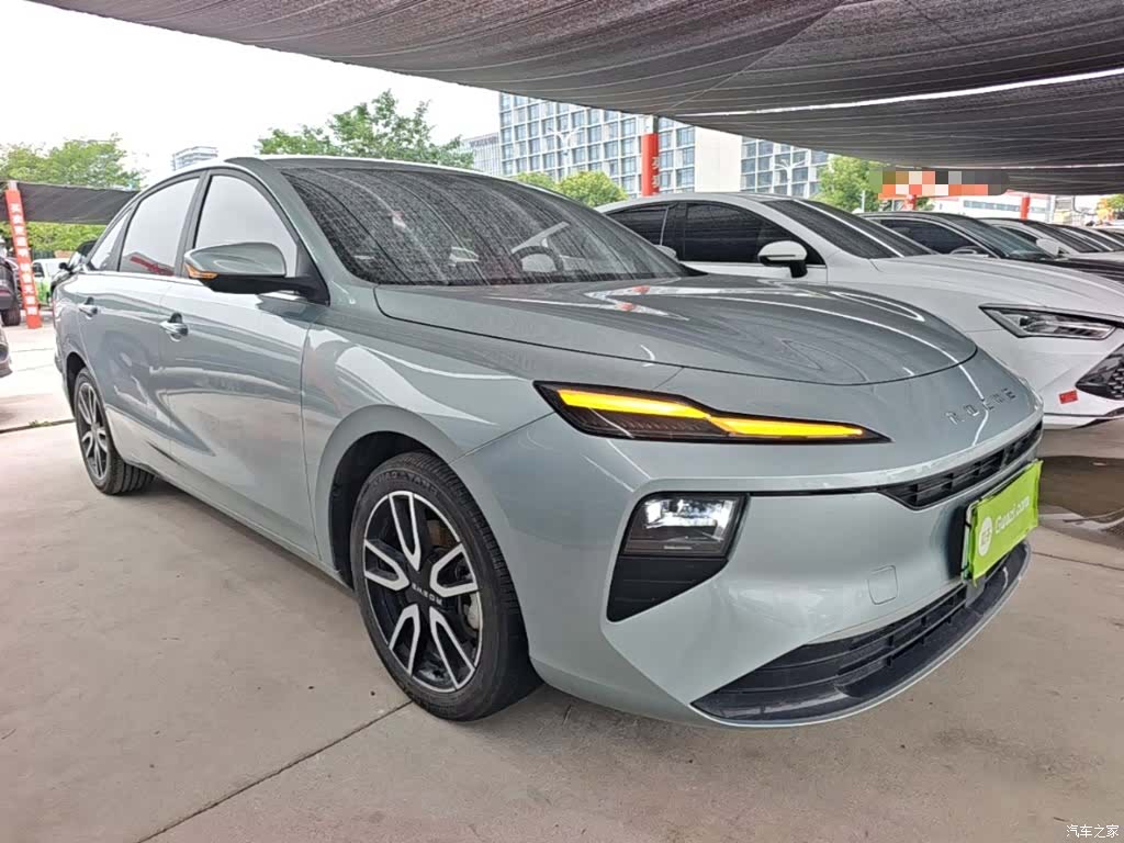 Roewe D6, 2025 4