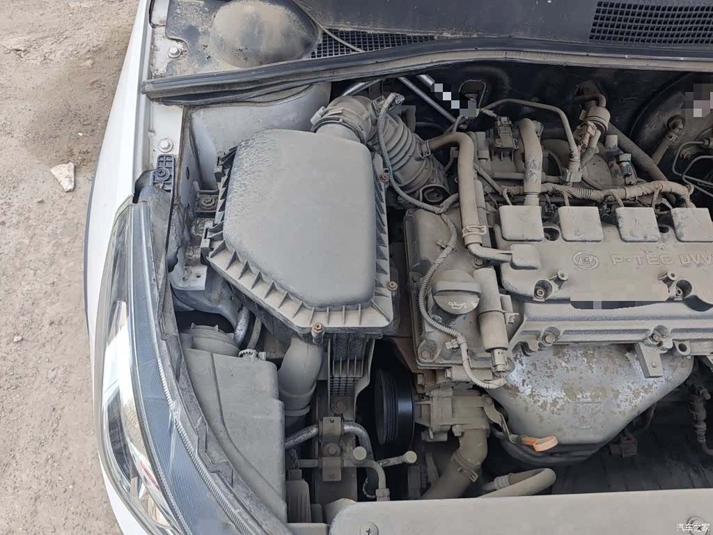 Wuling 310W, 2019 23