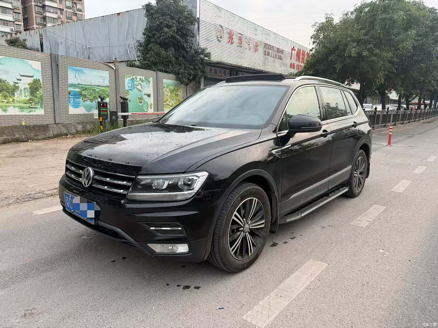 Volkswagen Tiguan L