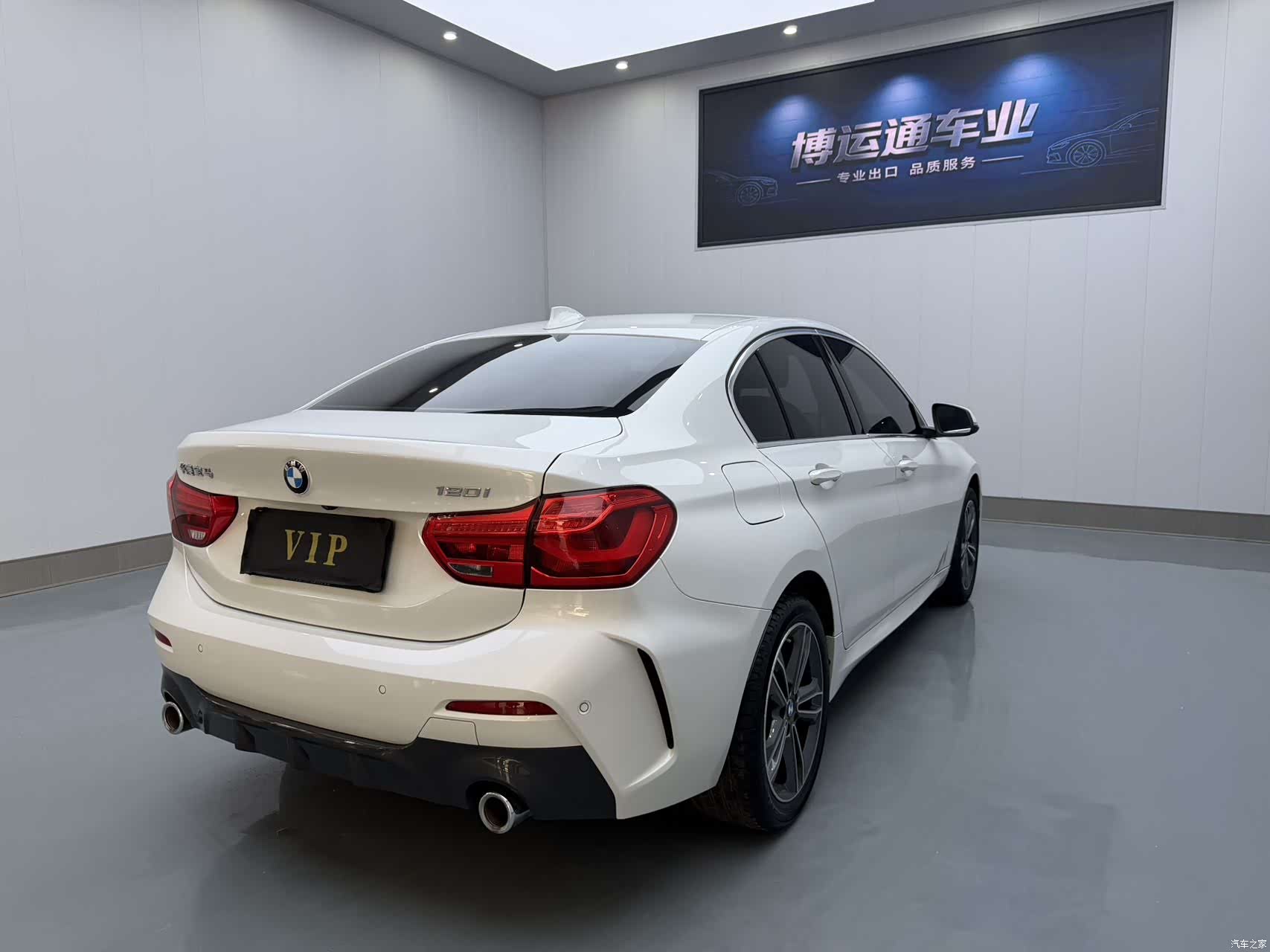 BMW 1 Series, 2022 6