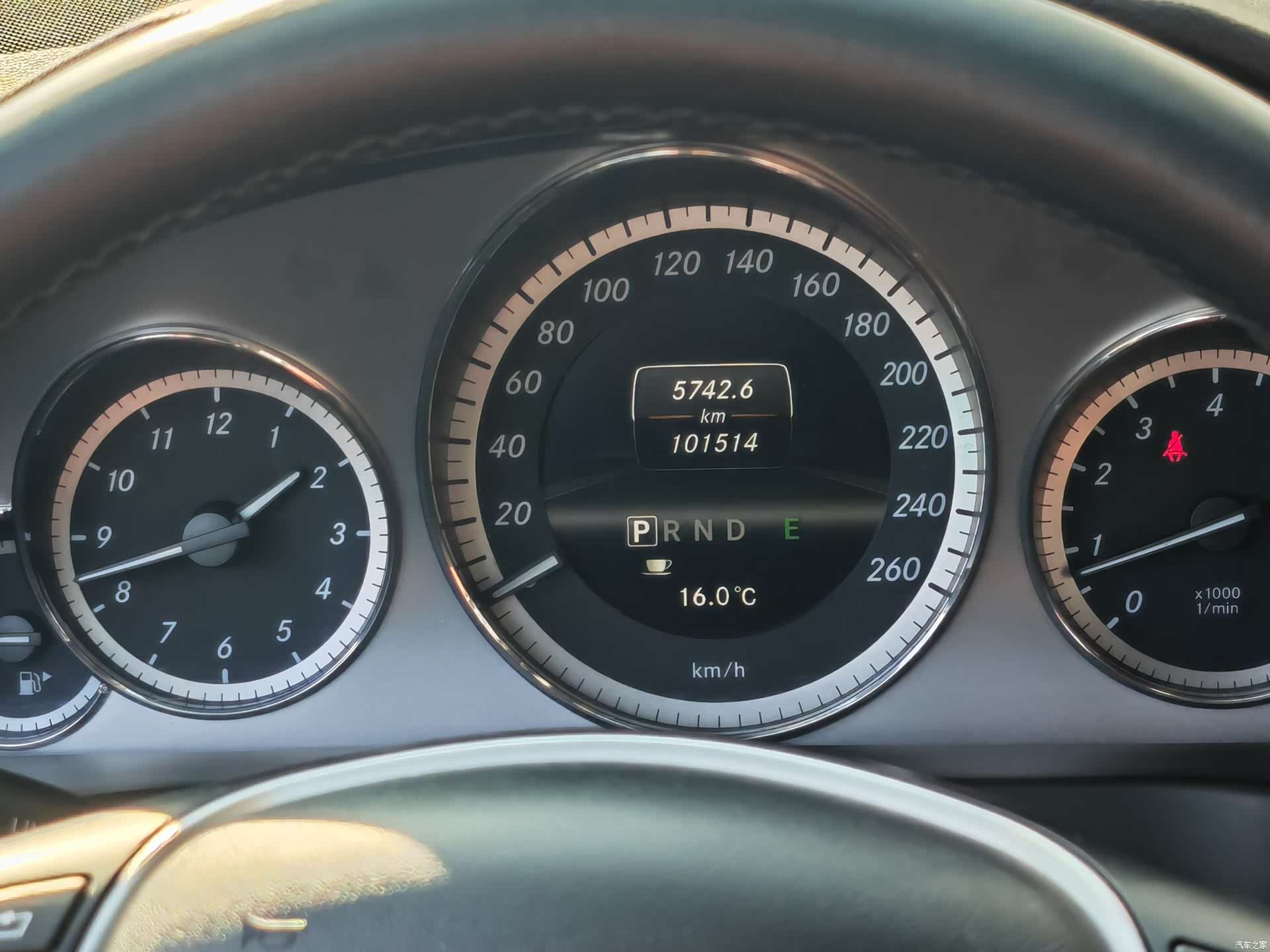 Mercedes-Benz E-Class, 2013 15