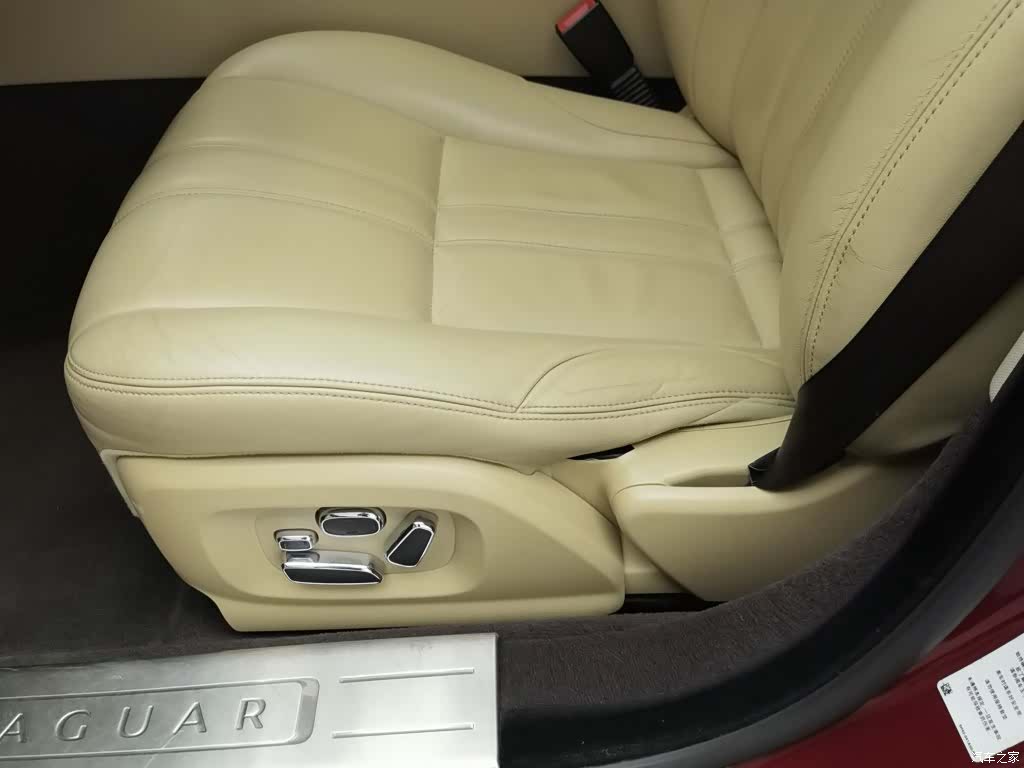 Jaguar XJ, 2012 20