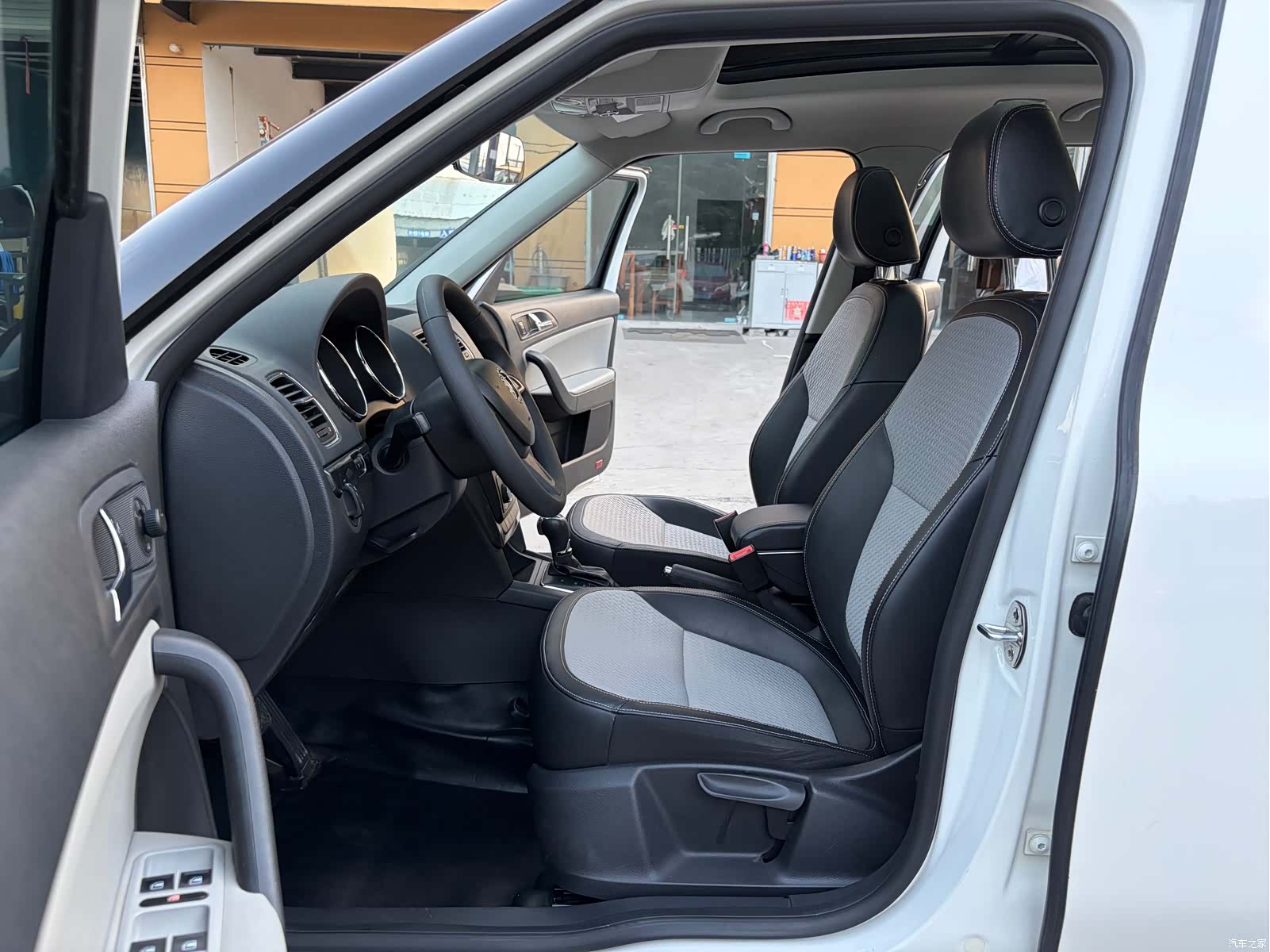 Skoda Yeti, 2016 все фото