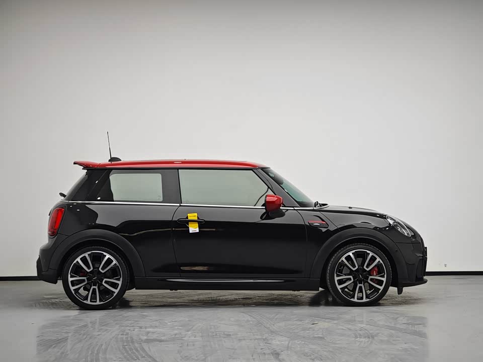 MINI JCW