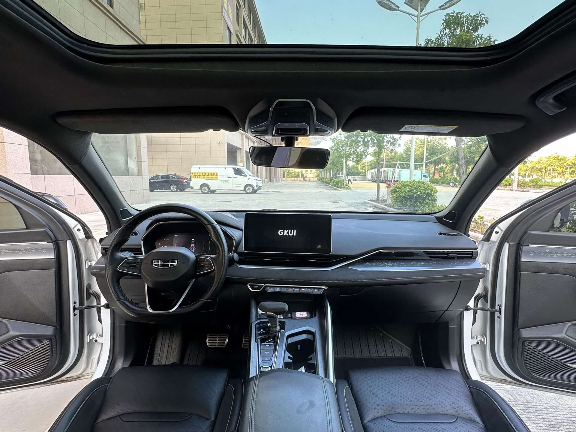 Geely Preface, 2022 4