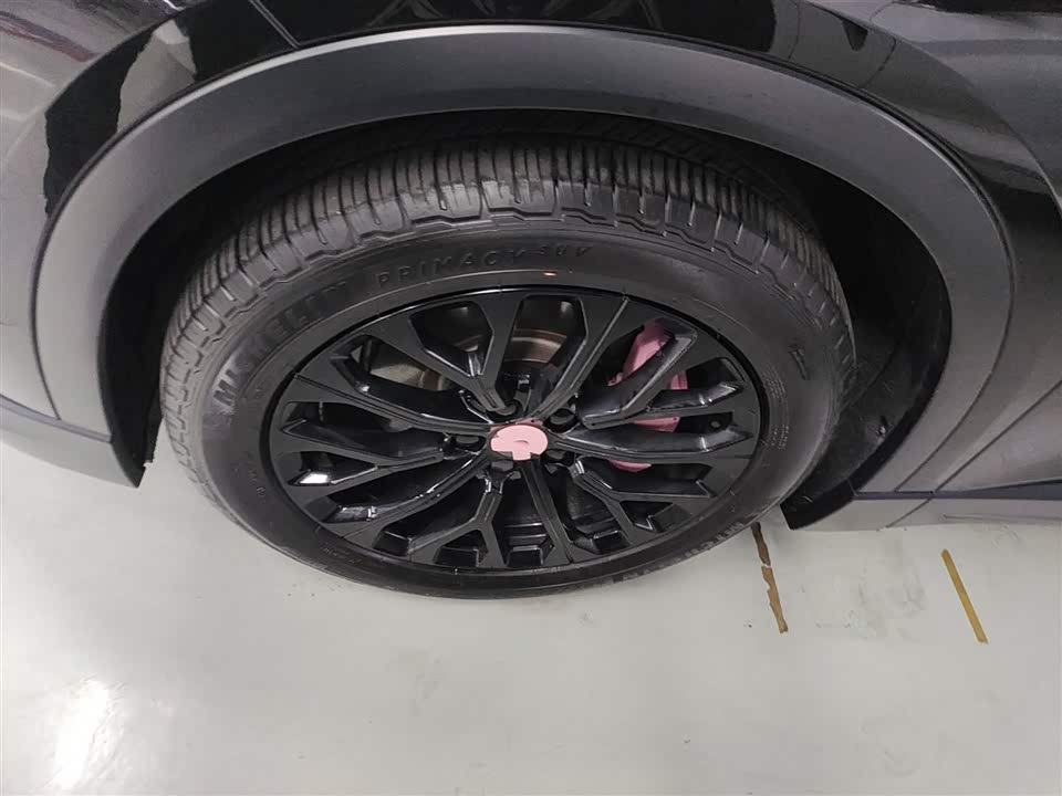 NIO ES6