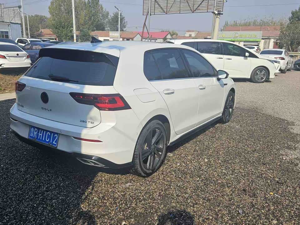 Volkswagen golf
