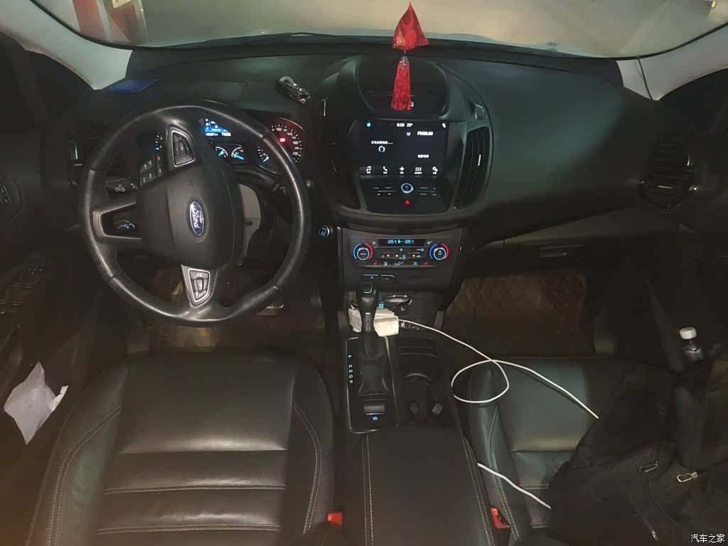 Ford Kuga, 2017 6
