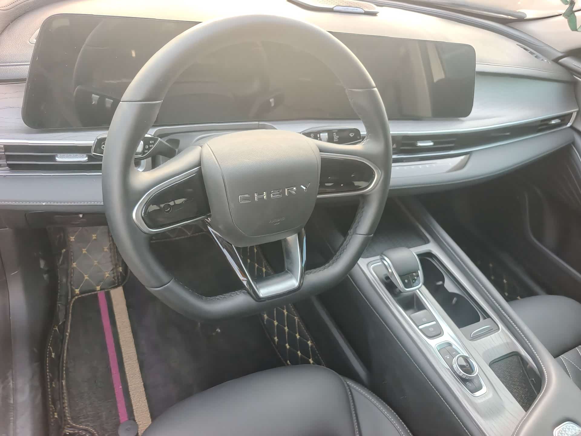 Chery Arrizo 8, 2025 все фото