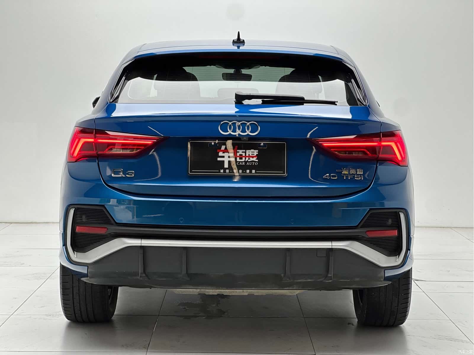Audi Q3, 2021 все фото