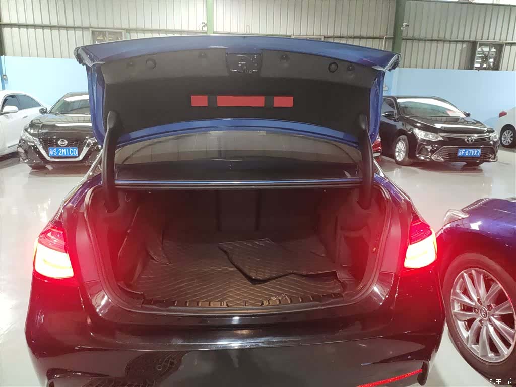 BMW 3 Series, 2018 9