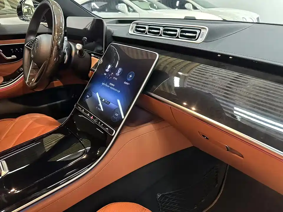 Mercedes-Benz Maybach S-class