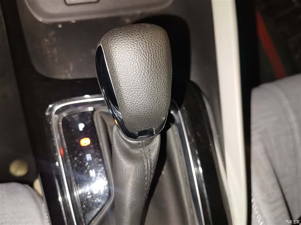 Buick GL6, 2021 7