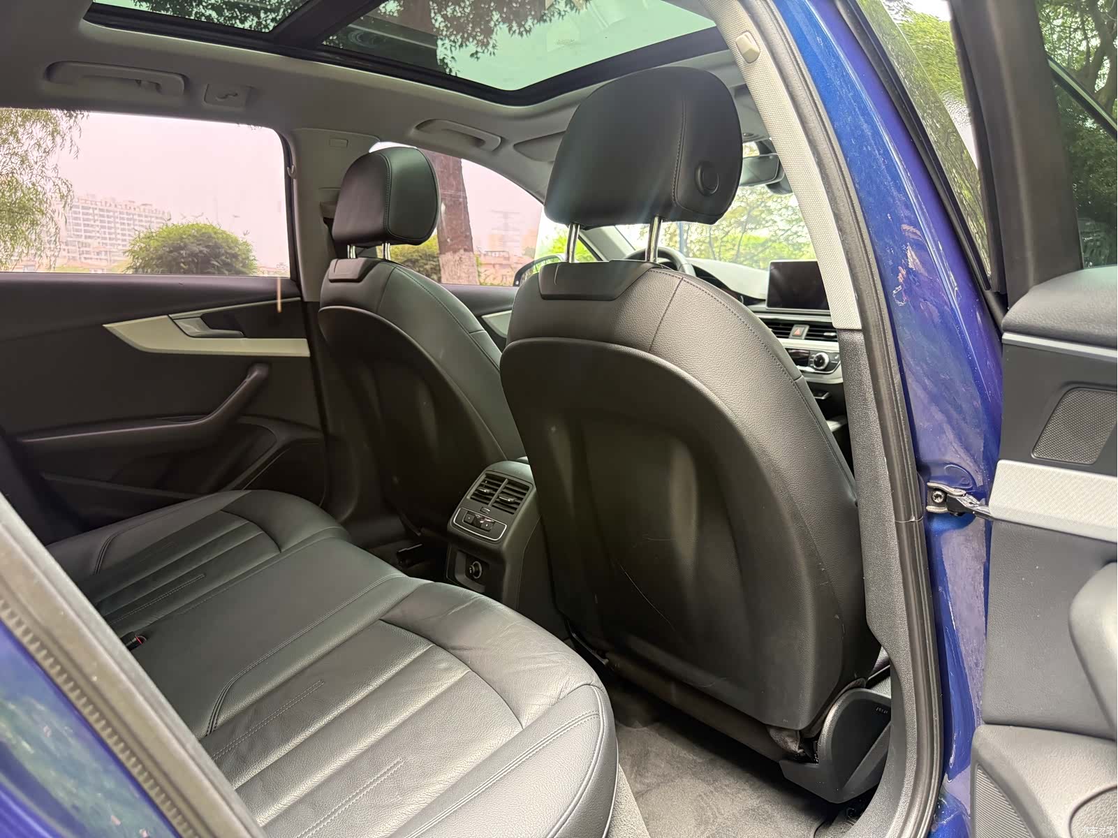 Audi A4, 2018 15