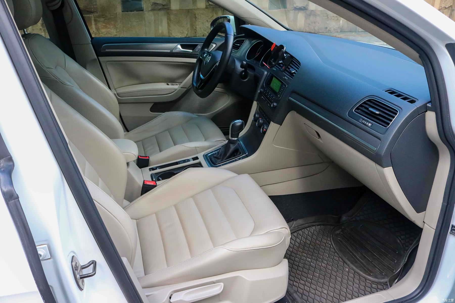 Volkswagen Golf, 2014 11