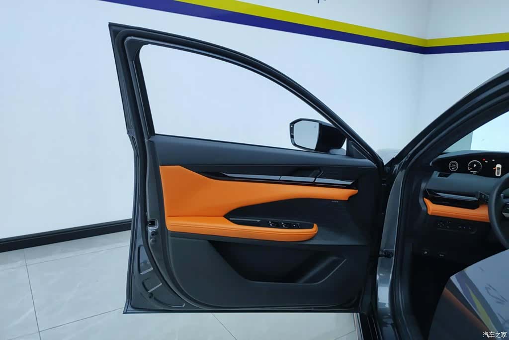 Changan UNI-V, 2023 7