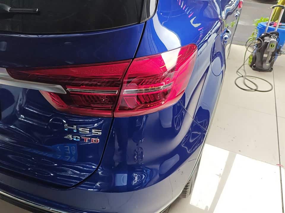 Hongqi HS5 Hongqi HS5