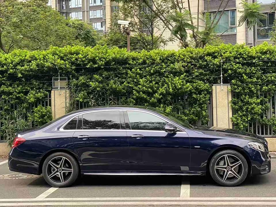 Mercedes-Benz E-class Mercedes-Benz E-class
