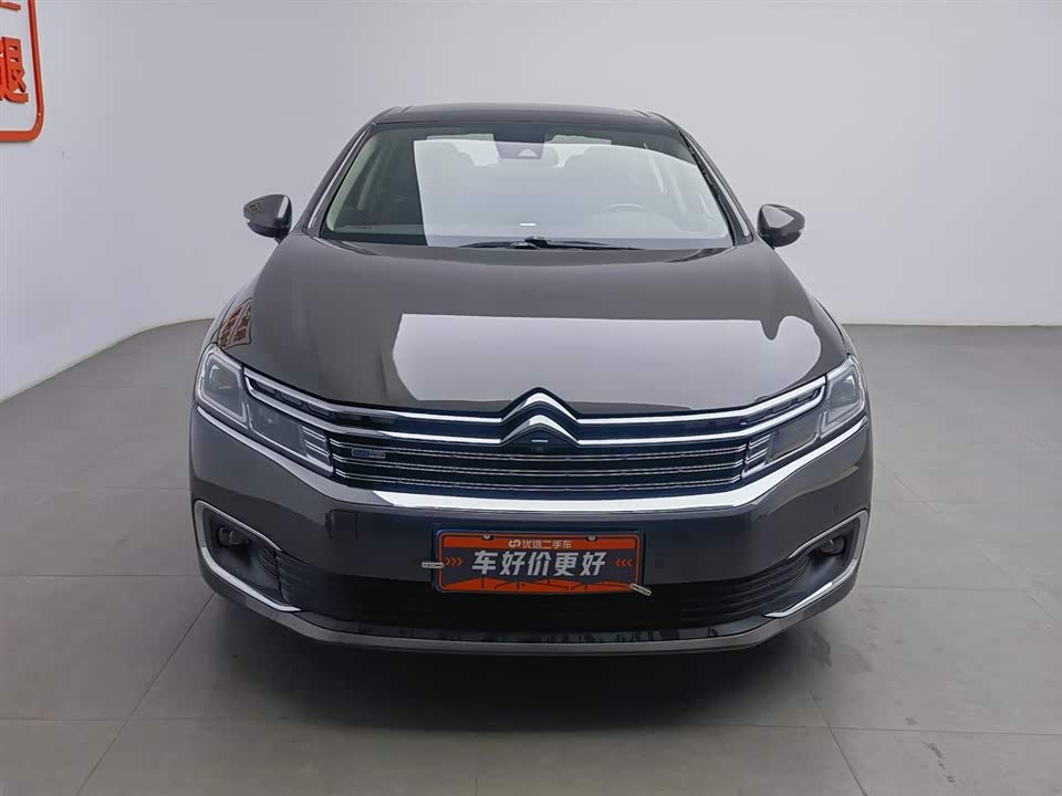Citroen C6