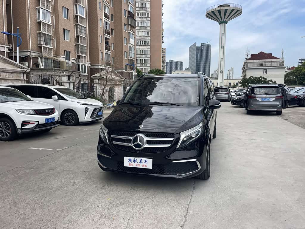 Mercedes-Benz V-Class V 2022 V 260 L Luxury