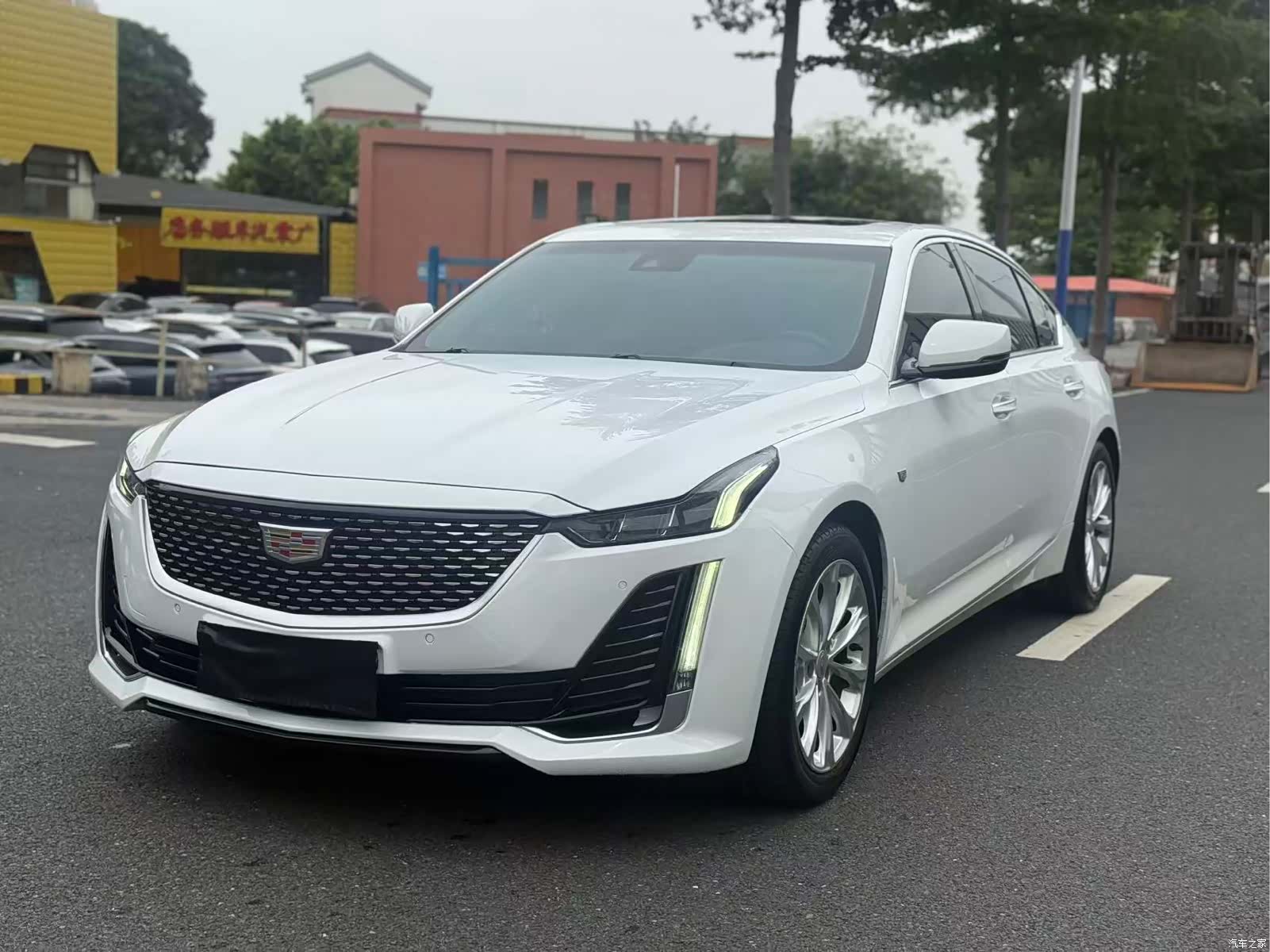 Cadillac CT5
