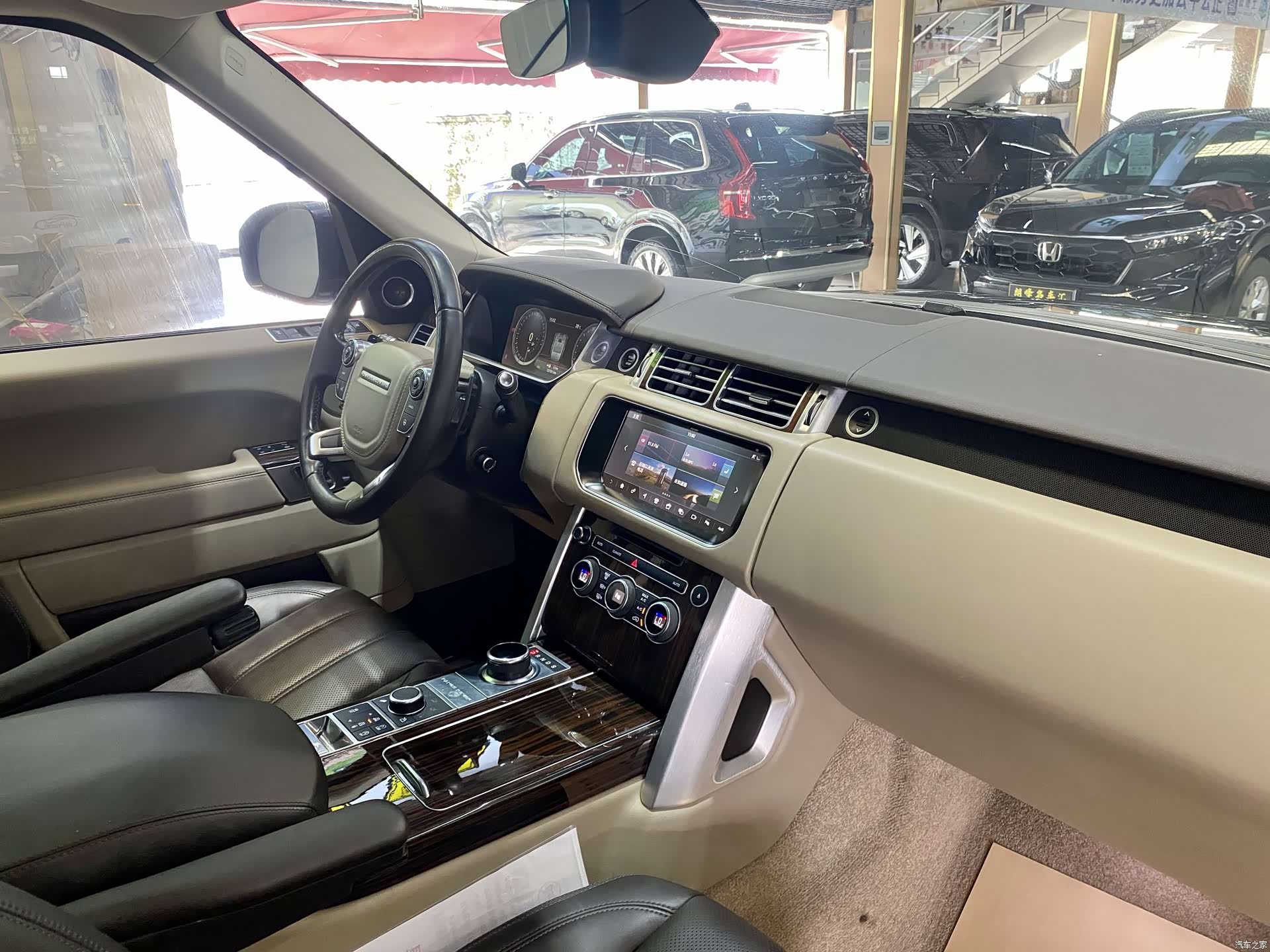 Land Rover Range Rover, 2017 16