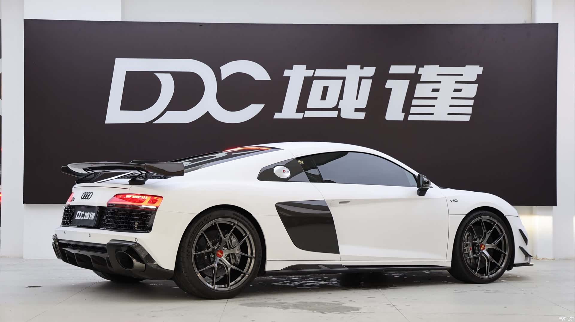 Audi R8, 2018 7