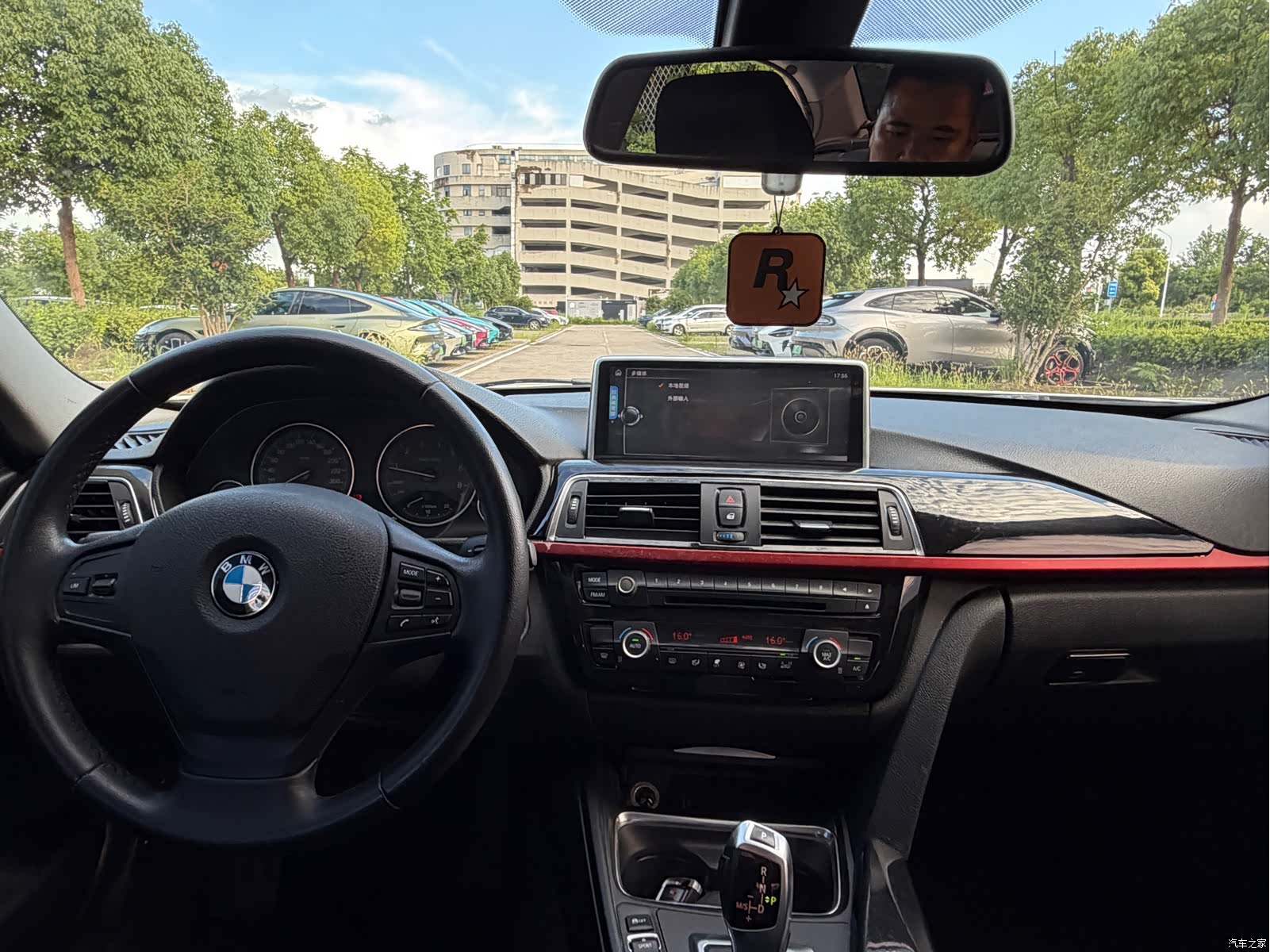 BMW 3 Series, 2013 15