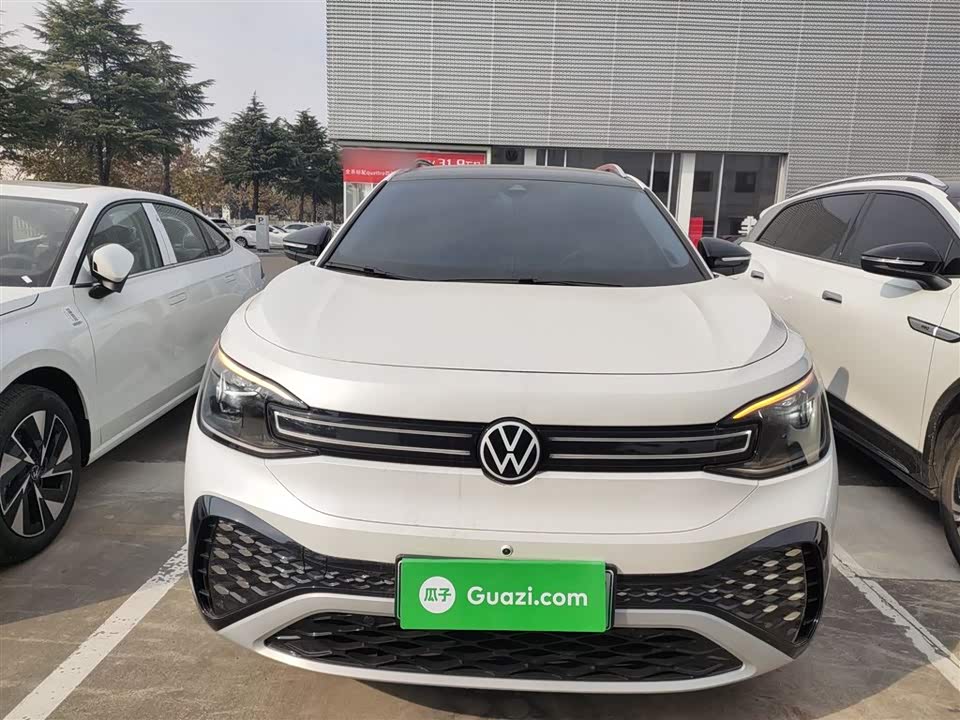 Volkswagen ID.6 CROZZ