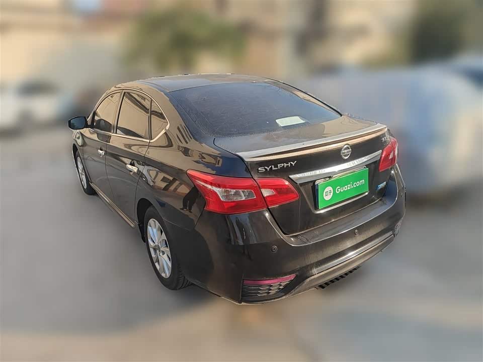 Nissan Xuan Yi