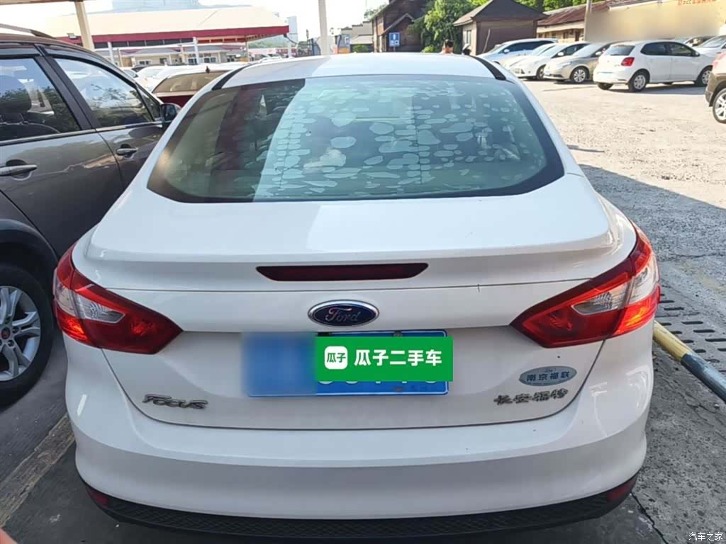 Ford Focus, 2015 6