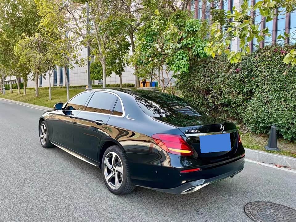 Mercedes-Benz E-class Mercedes-Benz E-class
