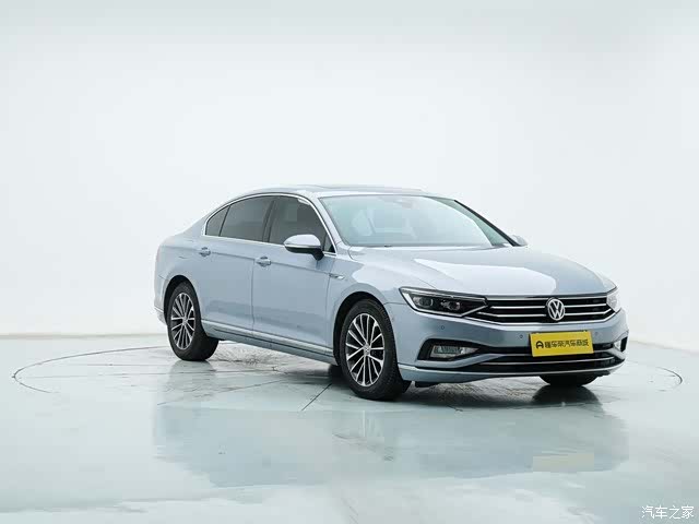 Volkswagen Magotan, 2020 3