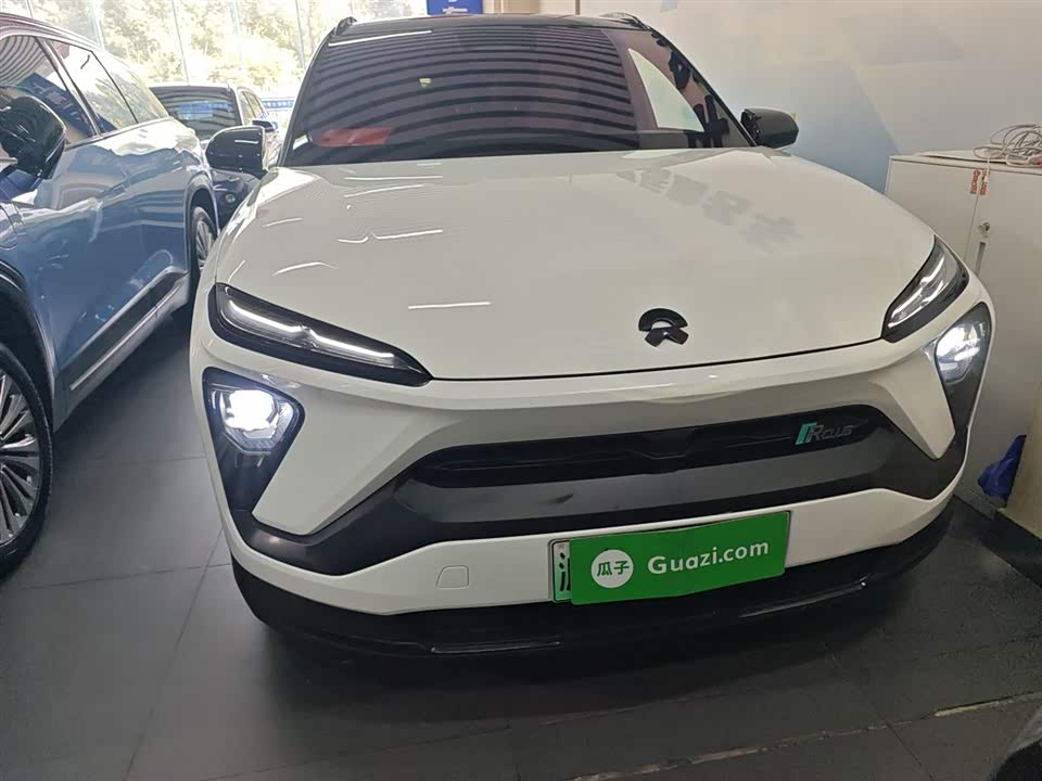 NIO ES6
