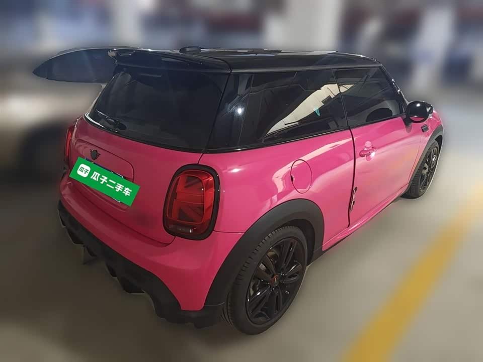 MINI MINI