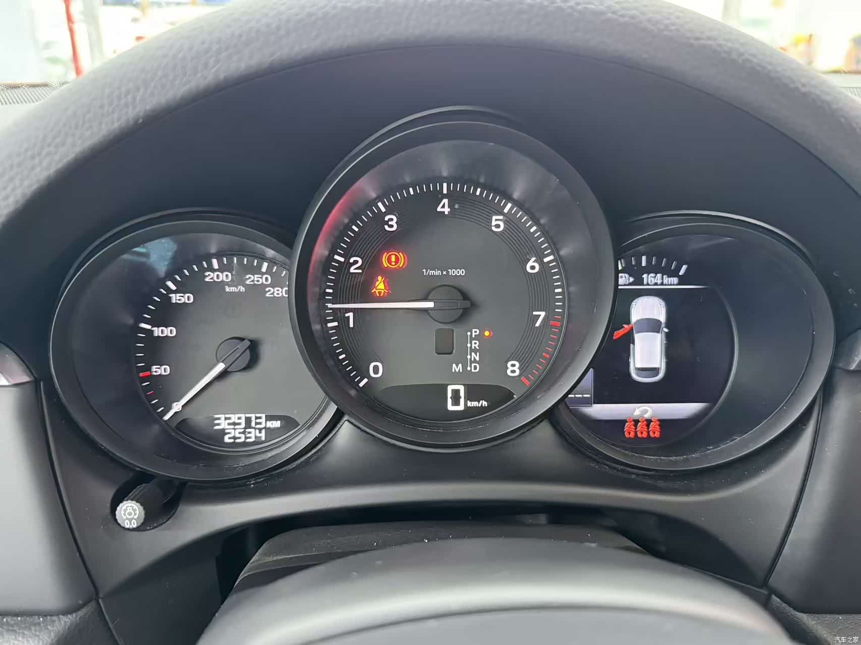 Porsche Macan, 2023 6