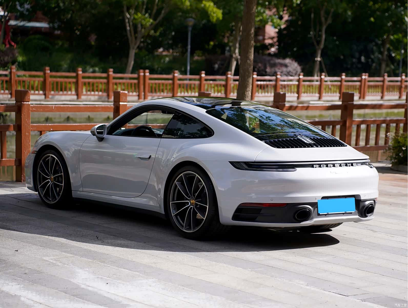 Porsche 911, 2024 6