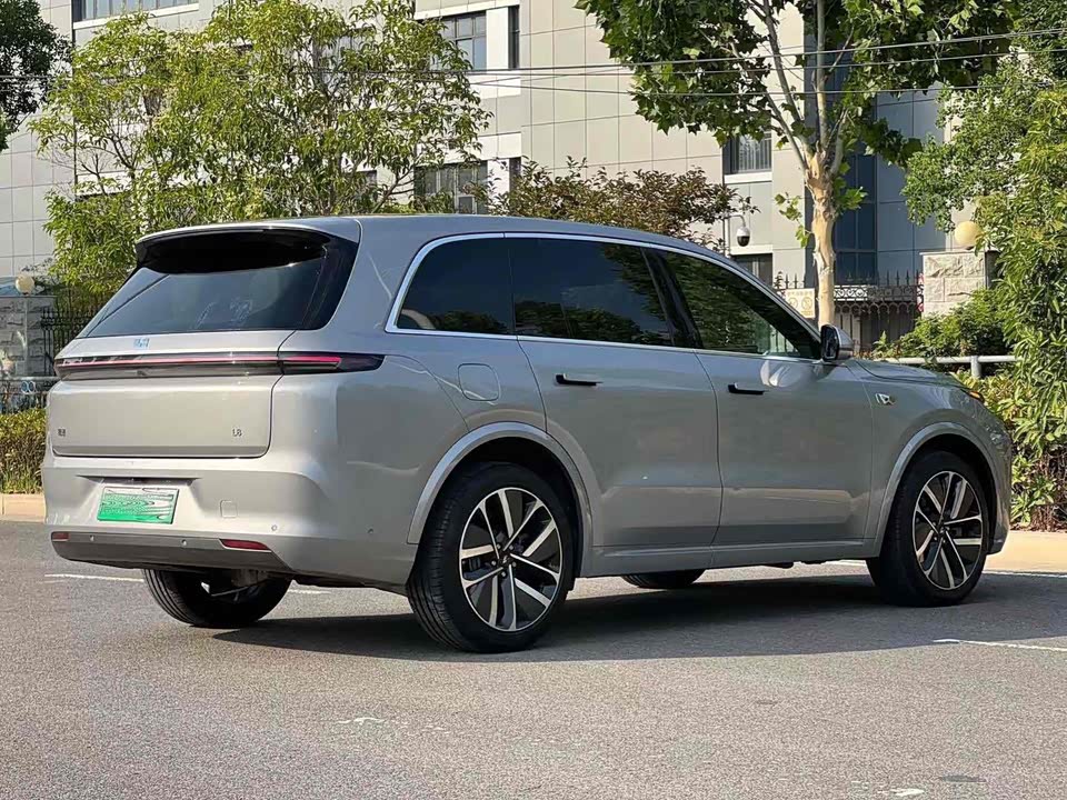 Li Auto Ideal L8