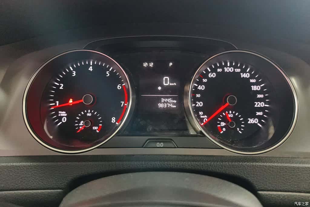 Volkswagen Golf, 2015 14