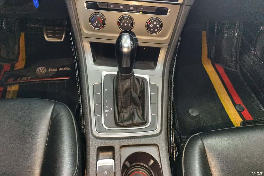 Volkswagen Golf, 2015 16