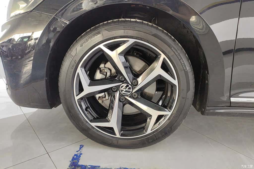 Volkswagen Passat, 2024 6