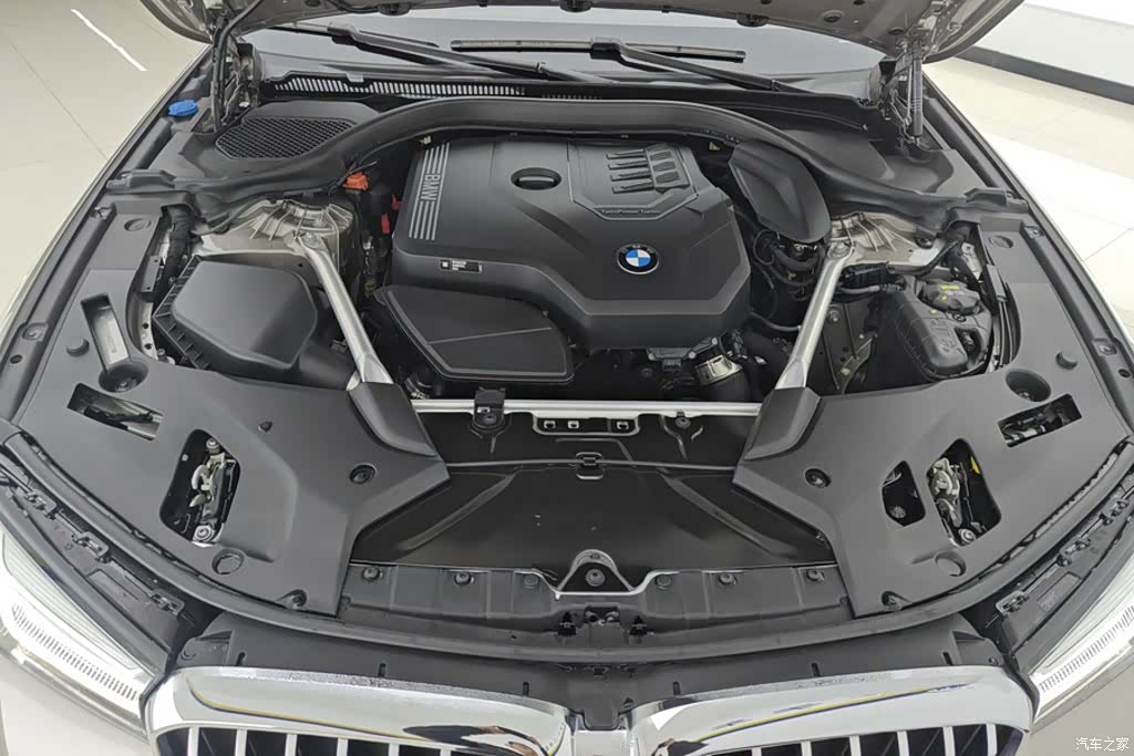 BMW 5 Series, 2021 10