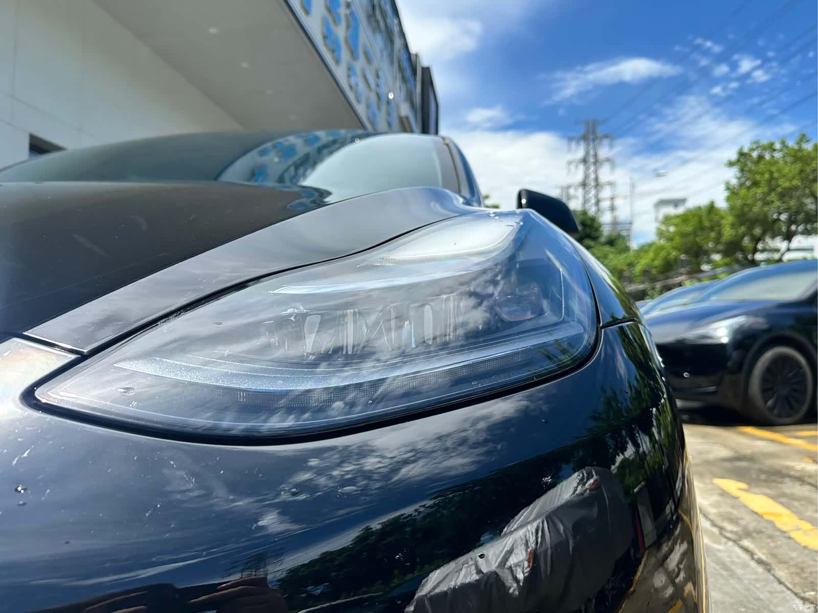 Tesla Model Y, 2024 10