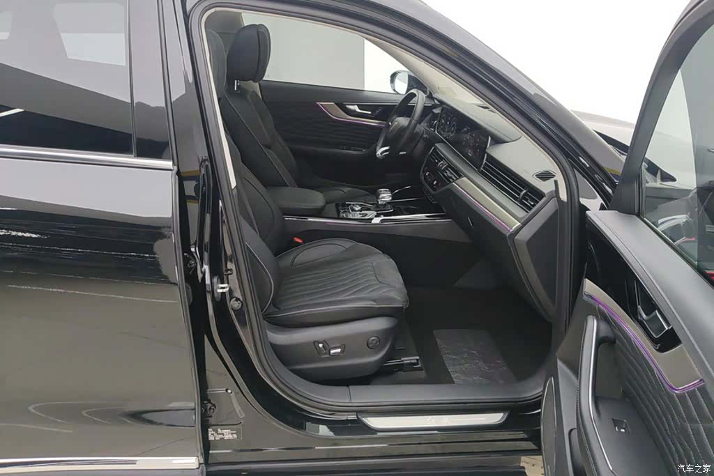 Hongqi HS5, 2022 8