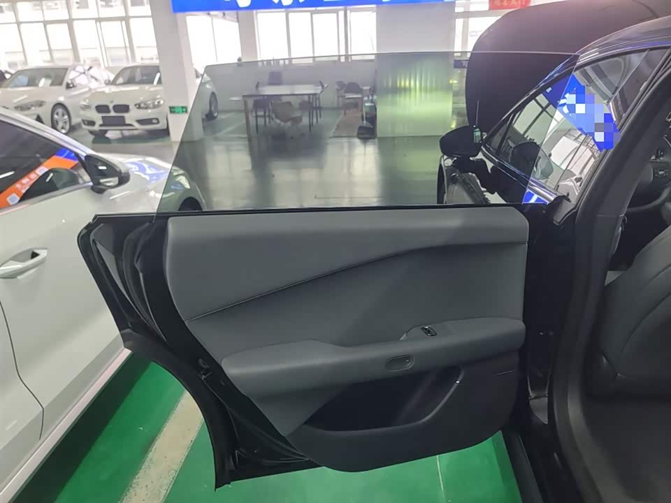 XPENG P7+ XPENG P7+