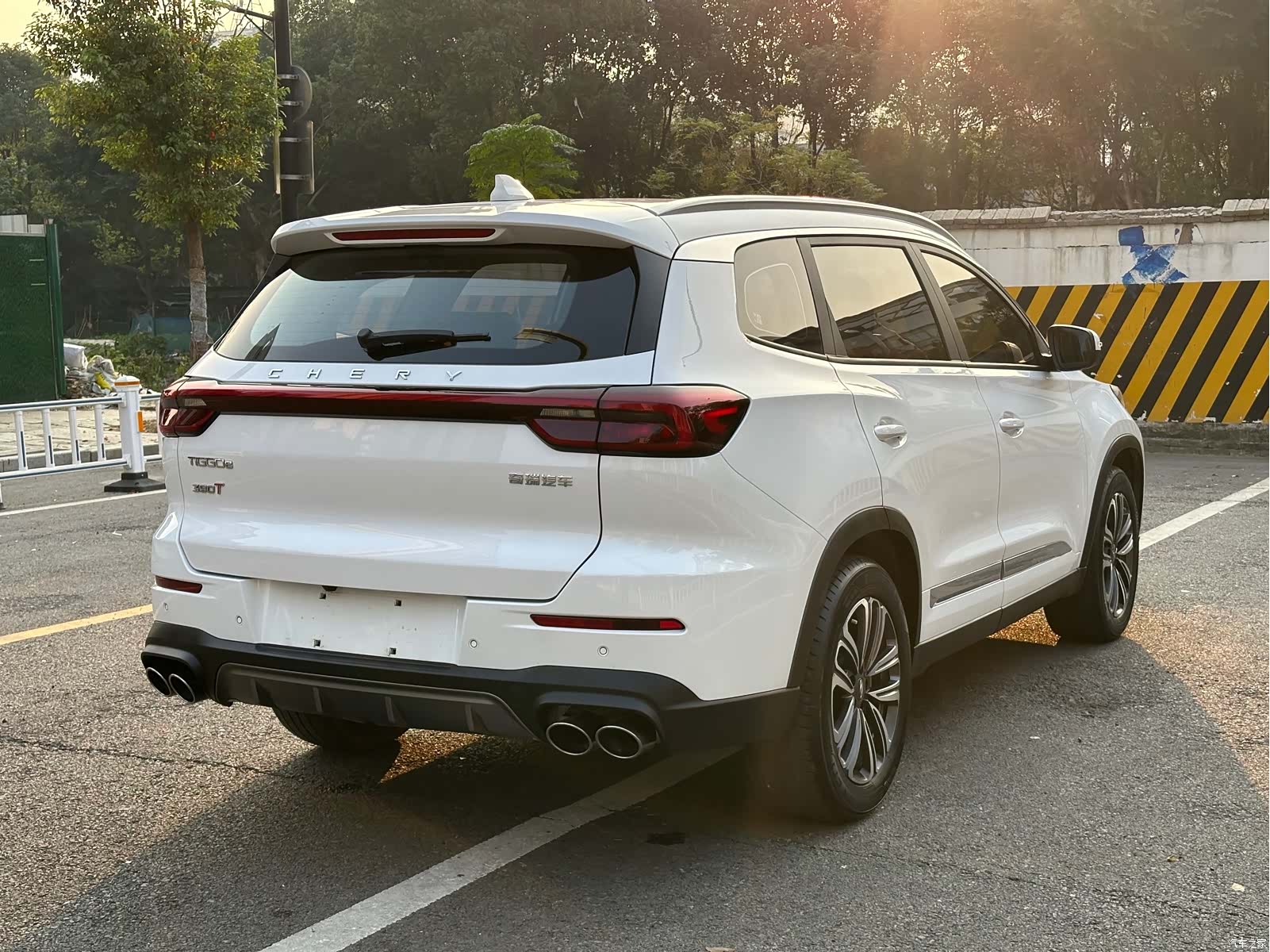 Chery Tiggo 8, 2022 все фото