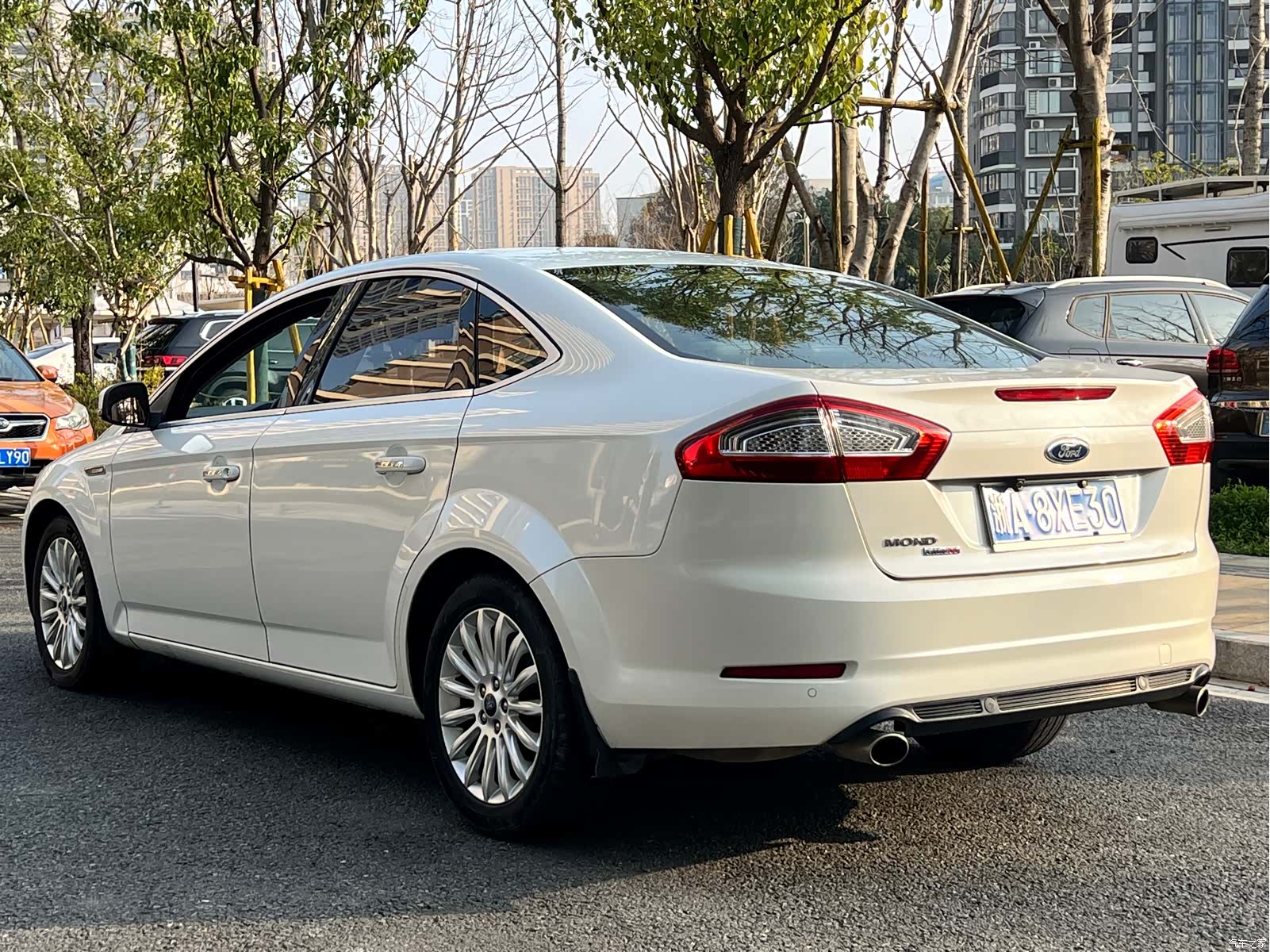 Ford Mondeo, 2013 7